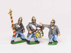 AUO3 Austrian Army 1861-66: Infantry Command: German Officer, Standard Bearer & Drummer advancing