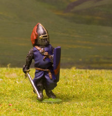 F31 Early Medieval: Dismounted Knight c.1300 in mail & surcoat