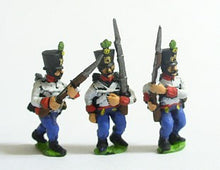 AST2 Assorted Hungarian Fusilier in Shako, advancing