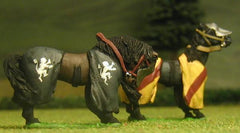 H26 Horses: Medieval, Barded: Halted, with Chanfron, head variants