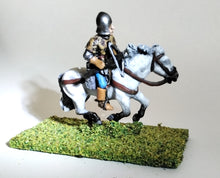 8WM Burgundian: Mounted Crossbowmen