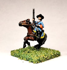 BRO93 European Armies: Cavalry or Dragoons in Wide Brim Hats: Holding Carbine