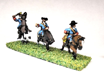 BRO95 European Armies: Command: Officer, Standard Bearer & Trumpeter
