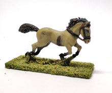 H51 Horses: Unarmoured: Medium, galloping