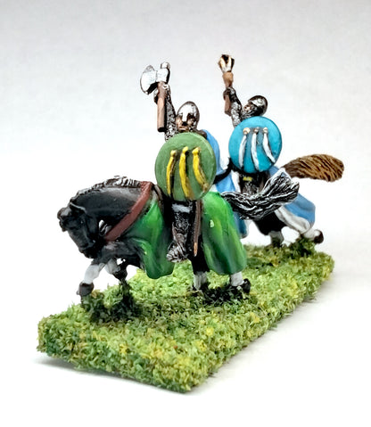 MID81 Spanish: Knights, 1150-1300AD with Mace, Axe or Sword & Round Shield on Barded Horse