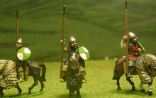 AAS5 Asiatic Hordes: Bulgar in Quilted Jacket & helmet with Lance & Bow