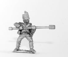 BN118 Artilleryman: with Rammer