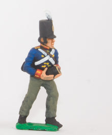 BN14 Foot Artilleryman: Carrying ball