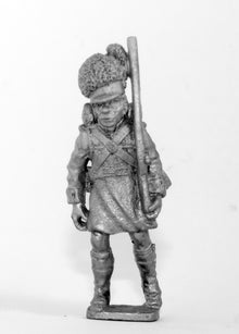 BN18Highlander: Marching with shouldered Musket