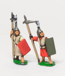 CHO10 Shang or Chou Chinese: Medium Daggeraxe / Halberdiers