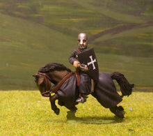 CR7 Crusades: Knight Templer with Mace