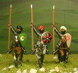 CRU1 Arab cavalry in chainmail & turban with spear & round shield