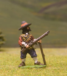 ECW30 Royalist: Musketeer, assorted Hats