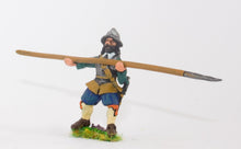 ECW52 Generic ECW/30YW Infantry: Pikeman, Back & Breast Plates, assorted Helmets, with Pike forward