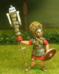 EXR5 Signifer, Lion skin headress