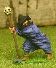 FAN17 Adventurer: Magic User, in Large Cloak and Hat