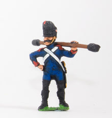 FN143 Guard Artilleryman: in Bearskin