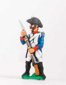 FN30 Line Infantry 1804-12: Fusilier in Chapeau loading