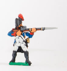 FN32 Line Infantry 1804-12: Grenadier in Chapeau firing