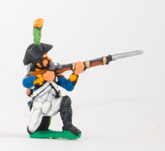 FN37 Line Infantry 1804-12: Voltiguer in Chapeau kneeling, firing