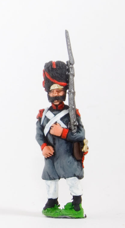 FN66 Line Infantry 1804-12: Grenadier in Greatcoat & Bearskin, advancing