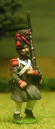FN66 Line Infantry 1804-12: Grenadier in Greatcoat & Bearskin, advancing