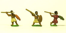 CRU15 Unarmoured black spearmen / javelinmen with round shield, assorted poses