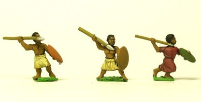CRU15 Unarmoured black spearmen / javelinmen with round shield, assorted poses