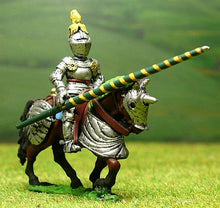 LM14 Gendarme: in armet with short plume