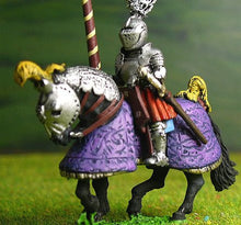 LM16 Gendarme: in armet with large plume