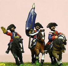 SYA16 Seven Years War Austrian: Command: Dragoon Officer, Standard Bearer & Drummer