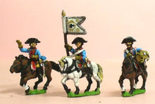 SYP18 Seven Years War Prussian: Command: Dragoon Officer, Standard Bearer & Trumpeter