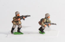 GER13 German Late War Infantry, SS or Panzer Grenadiers in smocks:  NCOs