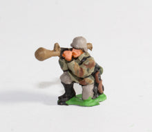GER8 German 1940-1944: Infantry with Paznerfaust, kneeling, firing
