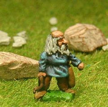 FAN69 Gnome: with Club and Sling (3 variants per pack)