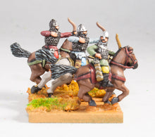 HSA18 Assorted Armoured Horse Archers