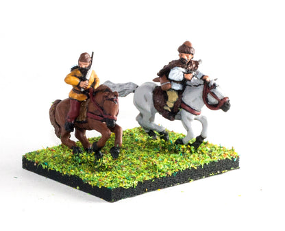 HU7 Hun: Horse Archer with assorted weapons