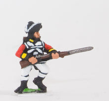 INB2 AWI British: Line Infantry advancing with Musket forward