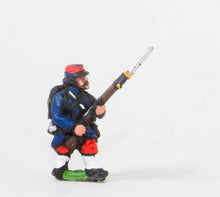 KO10 French: Late Line Infantry: At the ready