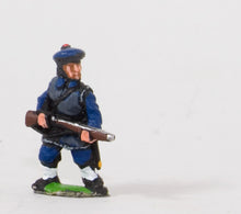 KO28 French: Fusiliers Marines: Advancing in Sheepskin Jacket