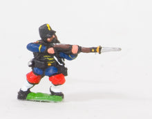 KO60 French: Guard Voltigeurs: Standing firing in Shako