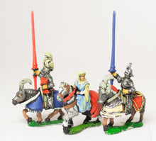 MER37d Early Renaissance: Command: Mounted Lady with two Bodyguards 1450-1500AD