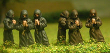 MFPE16 Praying Monks (6 per pack)