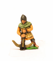 MID58 Medium Crossbowman in pointed helms