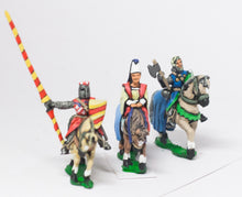 MID67d Command: Mounted Lady with two Bodyguards 1150-1300AD