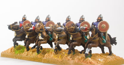 MOG27a Moghul Indian: Allied Heavy / Medium Cavalry with Bow, Shield & forward facing Spear, on Unarmoured Horse
