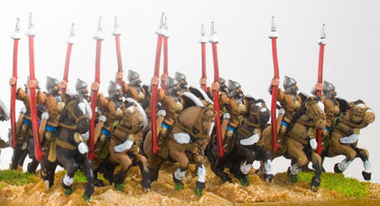 MOG4a Moghul Indian: Heavy / Medium Cavalry with Bow, Shield & upright Spear, on Unarmoured Horse