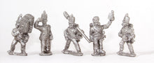 NSS5 Spanish: Artillerymen in British style uniform
