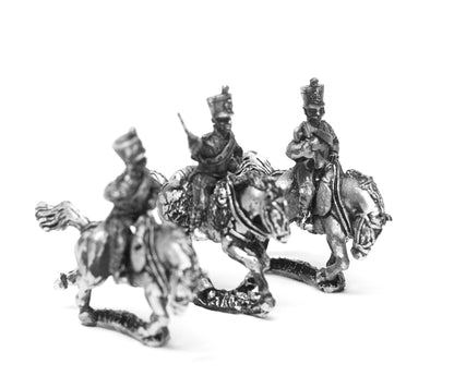 PN39 French: Cavalry: Command: Chasseur Officer, Standard Bearer & Trumpeter