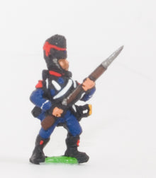 PN82 French: Light Infantry (Leger): Carabinier in Bearskin